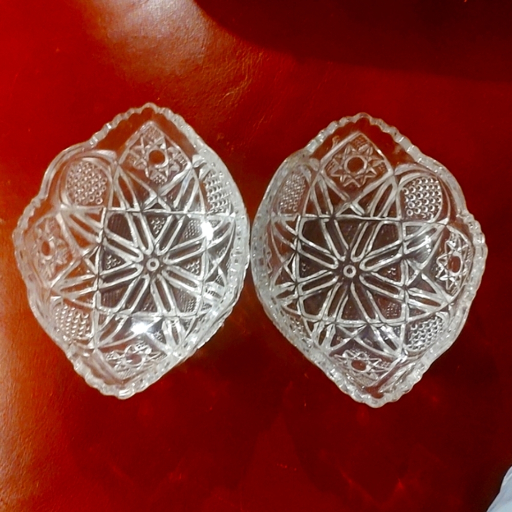 Beautiful crystal mini bowls